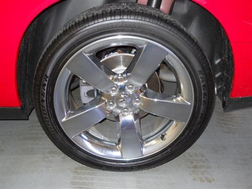 Dodge Challenger SLE 4-door 2WD Other