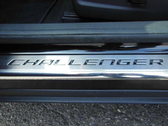 Dodge Challenger 2011 photo 0