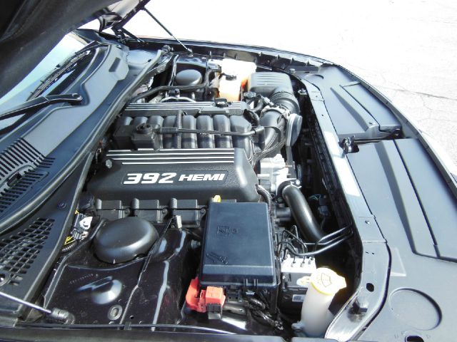 Dodge Challenger 2011 photo 7