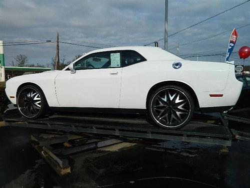 Dodge Challenger 2011 photo 2
