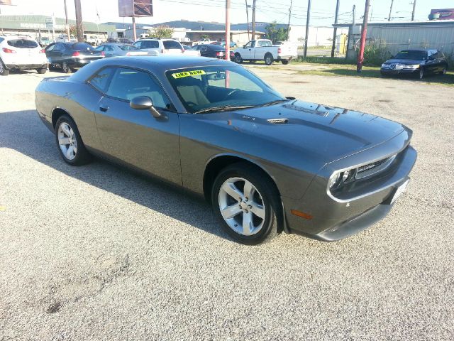 Dodge Challenger 2011 photo 3