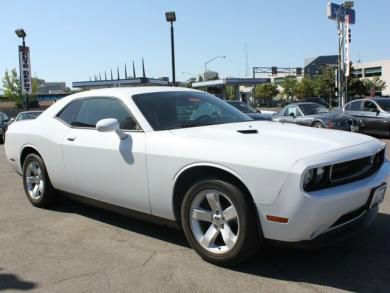 Dodge Challenger 2011 photo 3