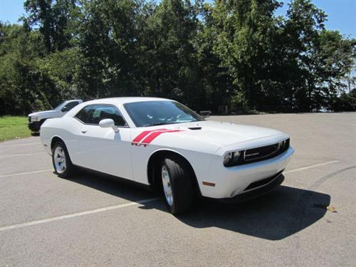 Dodge Challenger 2011 photo 2