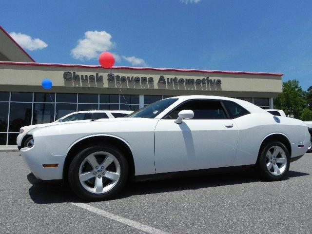 Dodge Challenger 2011 photo 2