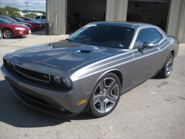 Dodge Challenger 2012 photo 2