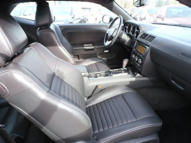 Dodge Challenger 2012 photo 2