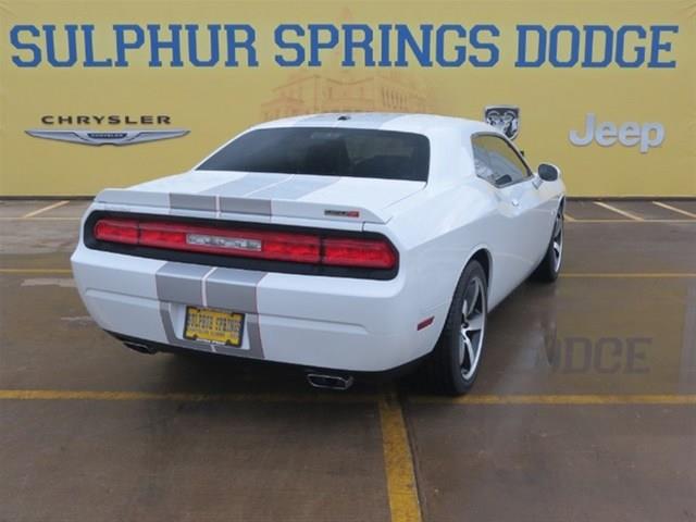 Dodge Challenger 2012 photo 3