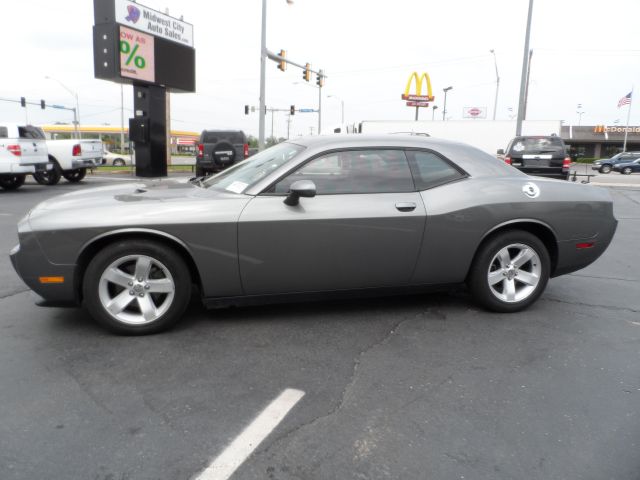 Dodge Challenger 2012 photo 3