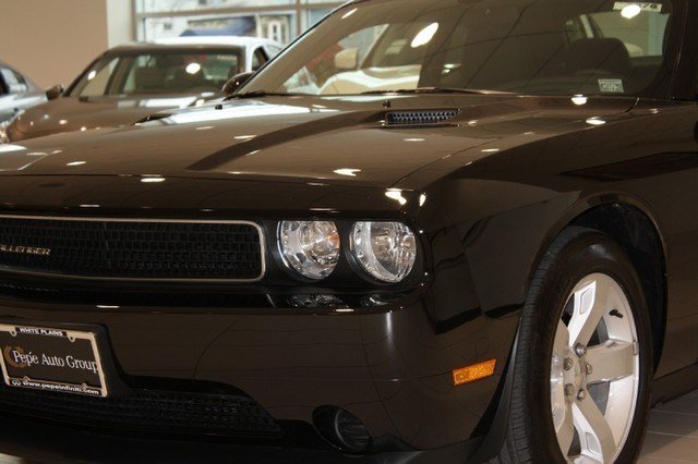 Dodge Challenger 2012 photo 5