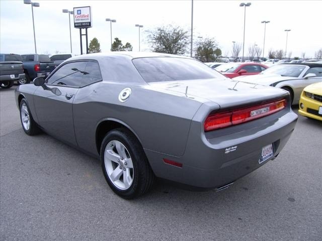 Dodge Challenger 2012 photo 3