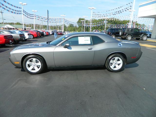 Dodge Challenger 2012 photo 2