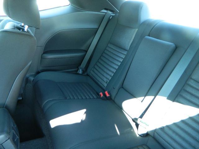 Dodge Challenger 2012 photo 4