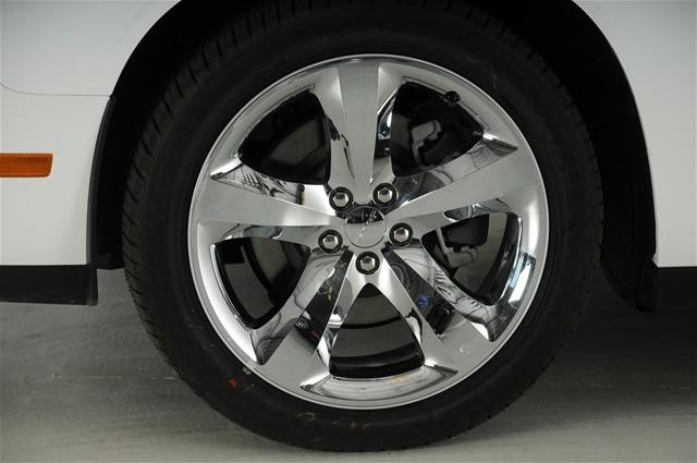 Dodge Challenger 2012 photo 2