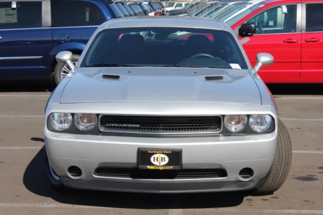 Dodge Challenger 2012 photo 3