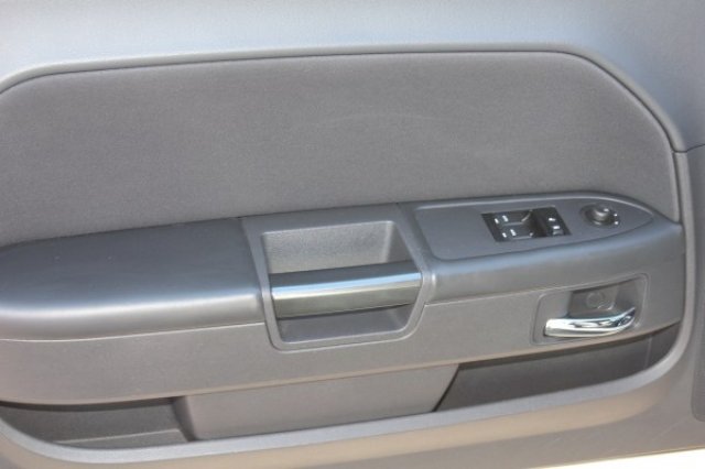 Dodge Challenger 2012 photo 4