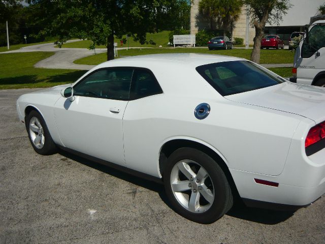 Dodge Challenger S Coupe