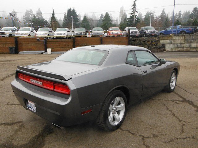 Dodge Challenger 2012 photo 4