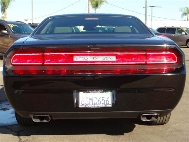 Dodge Challenger 2012 photo 4