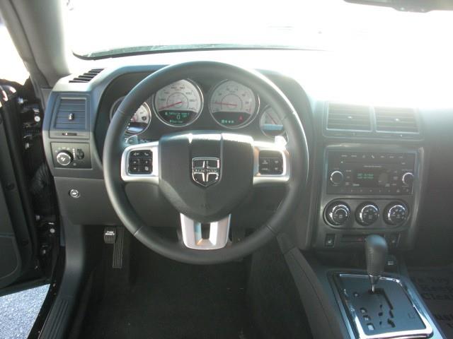 Dodge Challenger 2012 photo 1