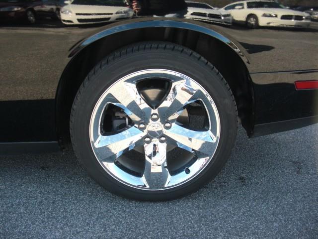 Dodge Challenger 2012 photo 2