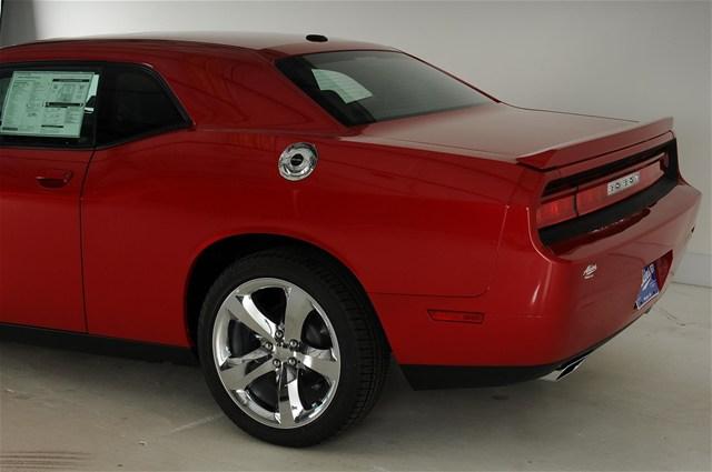 Dodge Challenger 2012 photo 4