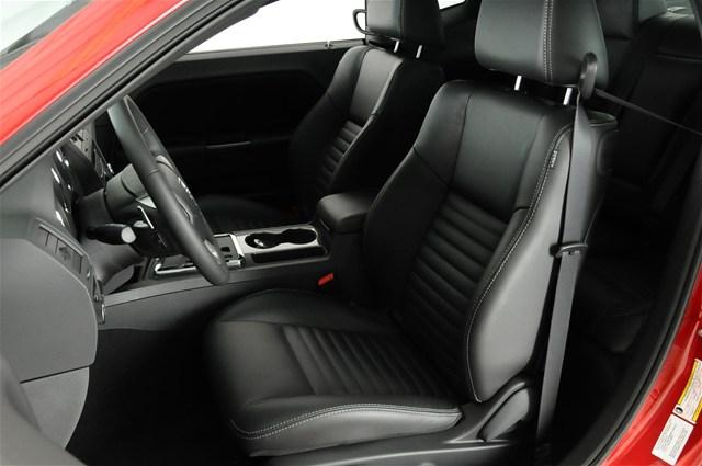 Dodge Challenger 2012 photo 5