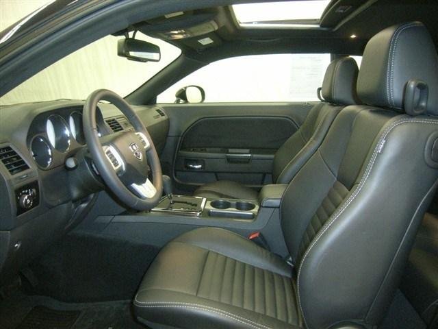 Dodge Challenger 2012 photo 5