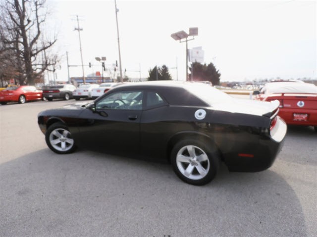 Dodge Challenger 2012 photo 4