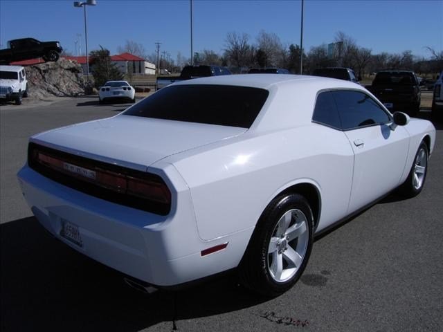 Dodge Challenger 2012 photo 2