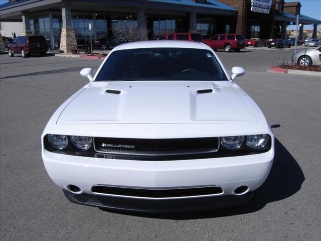 Dodge Challenger 2012 photo 4