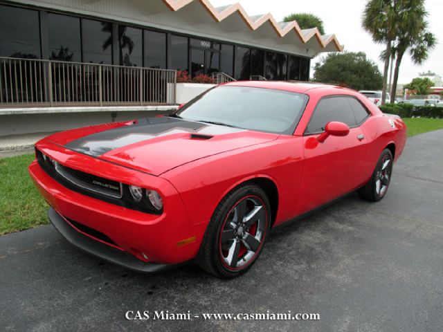 Dodge Challenger 2012 photo 4