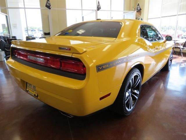 Dodge Challenger 35i Sport Utility 4D Coupe