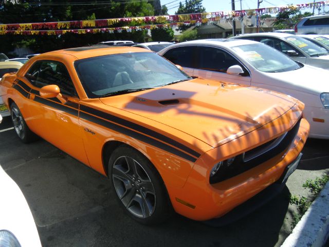 Dodge Challenger 2012 photo 3