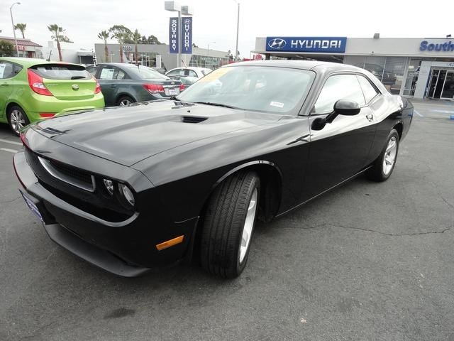 Dodge Challenger 2012 photo 2