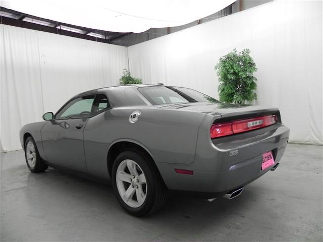 Dodge Challenger S Coupe