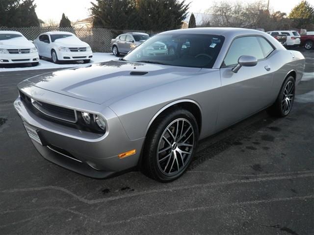Dodge Challenger 2013 photo 3