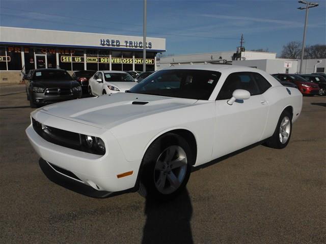 Dodge Challenger 2013 photo 2