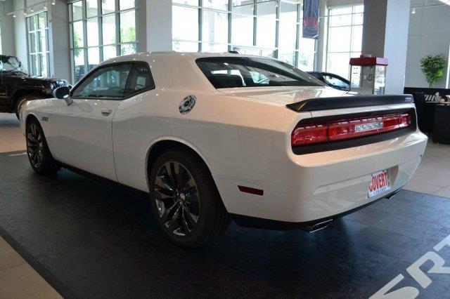 Dodge Challenger 2013 photo 1