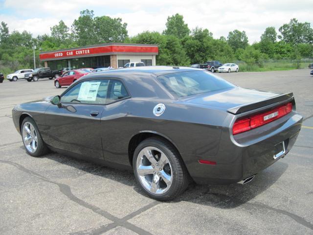 Dodge Challenger Deluxe Convertible Coupe