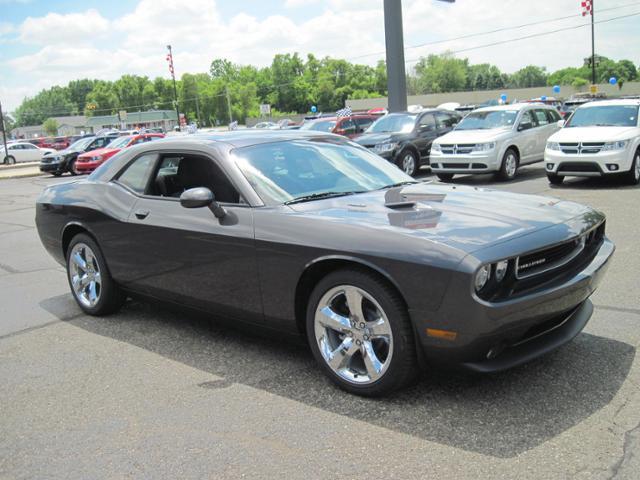 Dodge Challenger 2013 photo 2