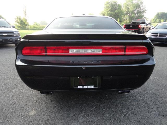 Dodge Challenger 2013 photo 2