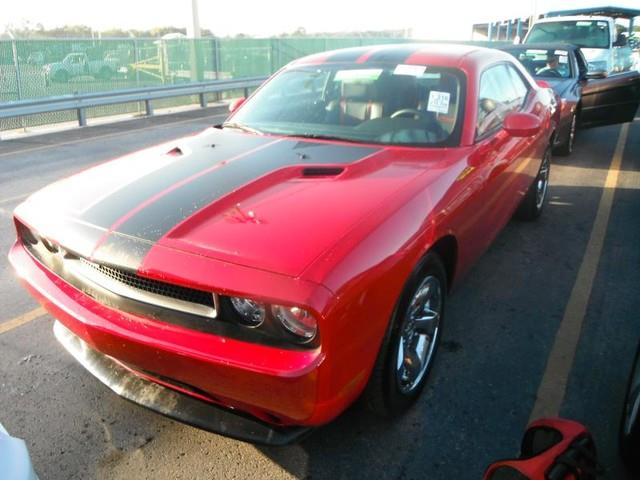 Dodge Challenger 2013 photo 1