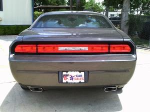 Dodge Challenger 2013 photo 3