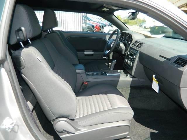 Dodge Challenger 2014 photo 2