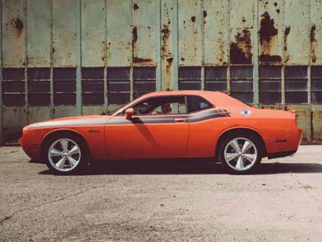 Dodge Challenger 2014 photo 1