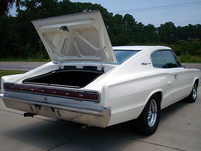 Dodge Charger 1967 photo 6