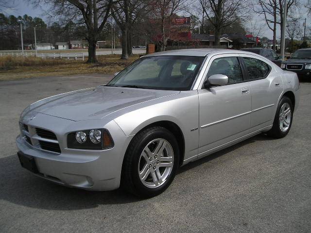Dodge Charger SLT 25 Sedan