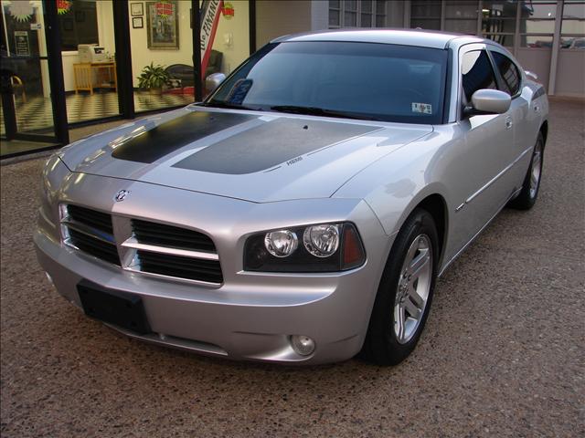 Dodge Charger SLT 25 Sedan