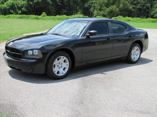 Dodge Charger 5.6S Sedan
