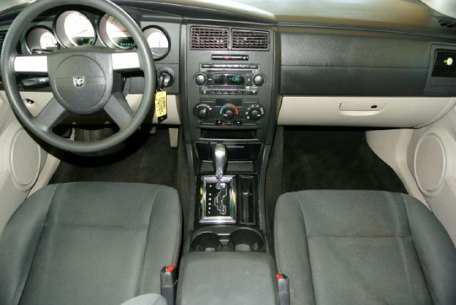 Dodge Charger 2006 photo 2
